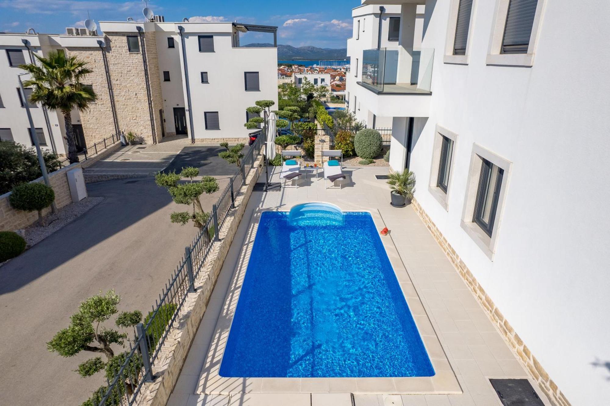 Luxury Apartment Hyperion With Private Pool And Garden Murter Extérieur photo