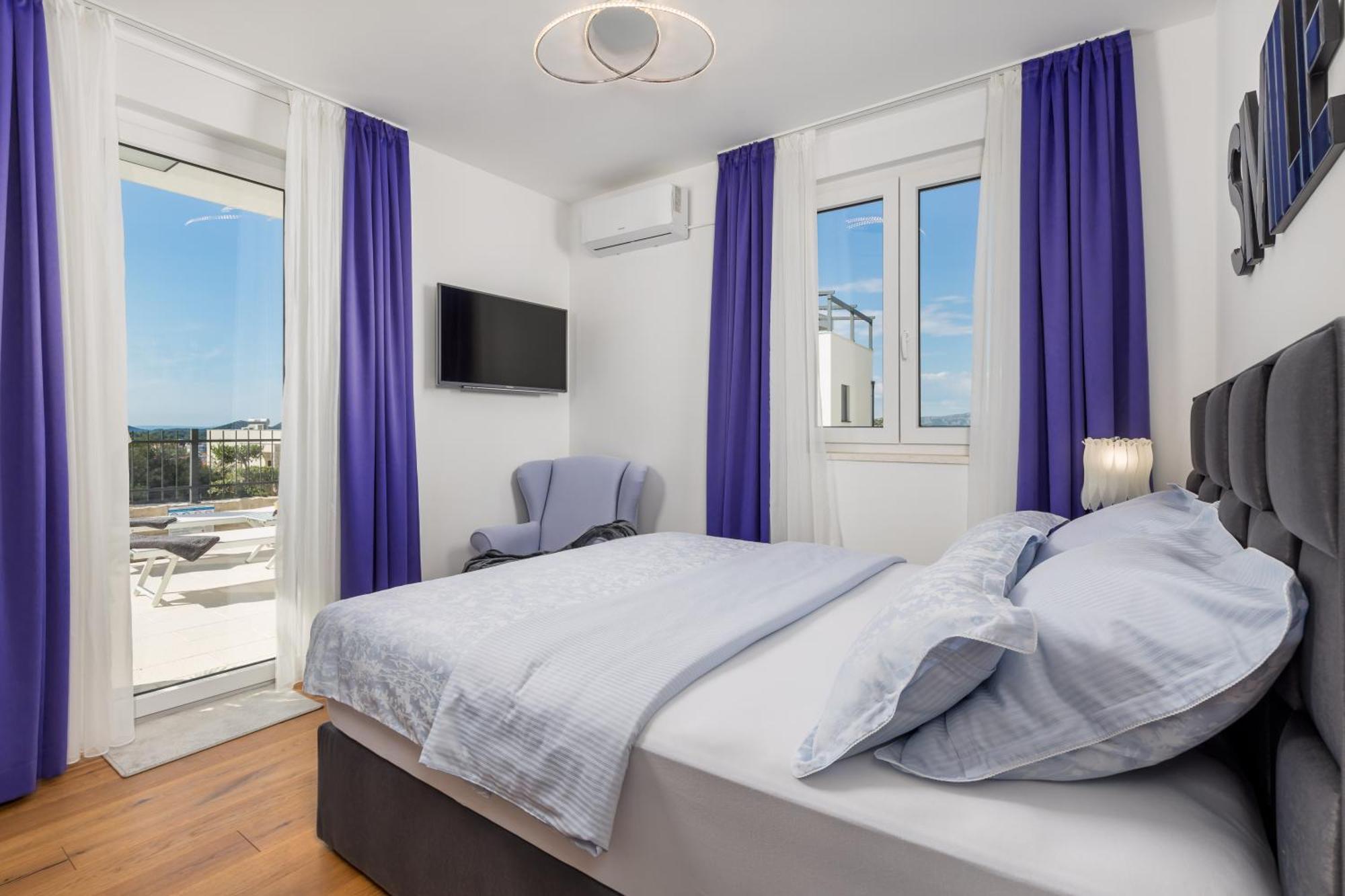 Luxury Apartment Hyperion With Private Pool And Garden Murter Extérieur photo