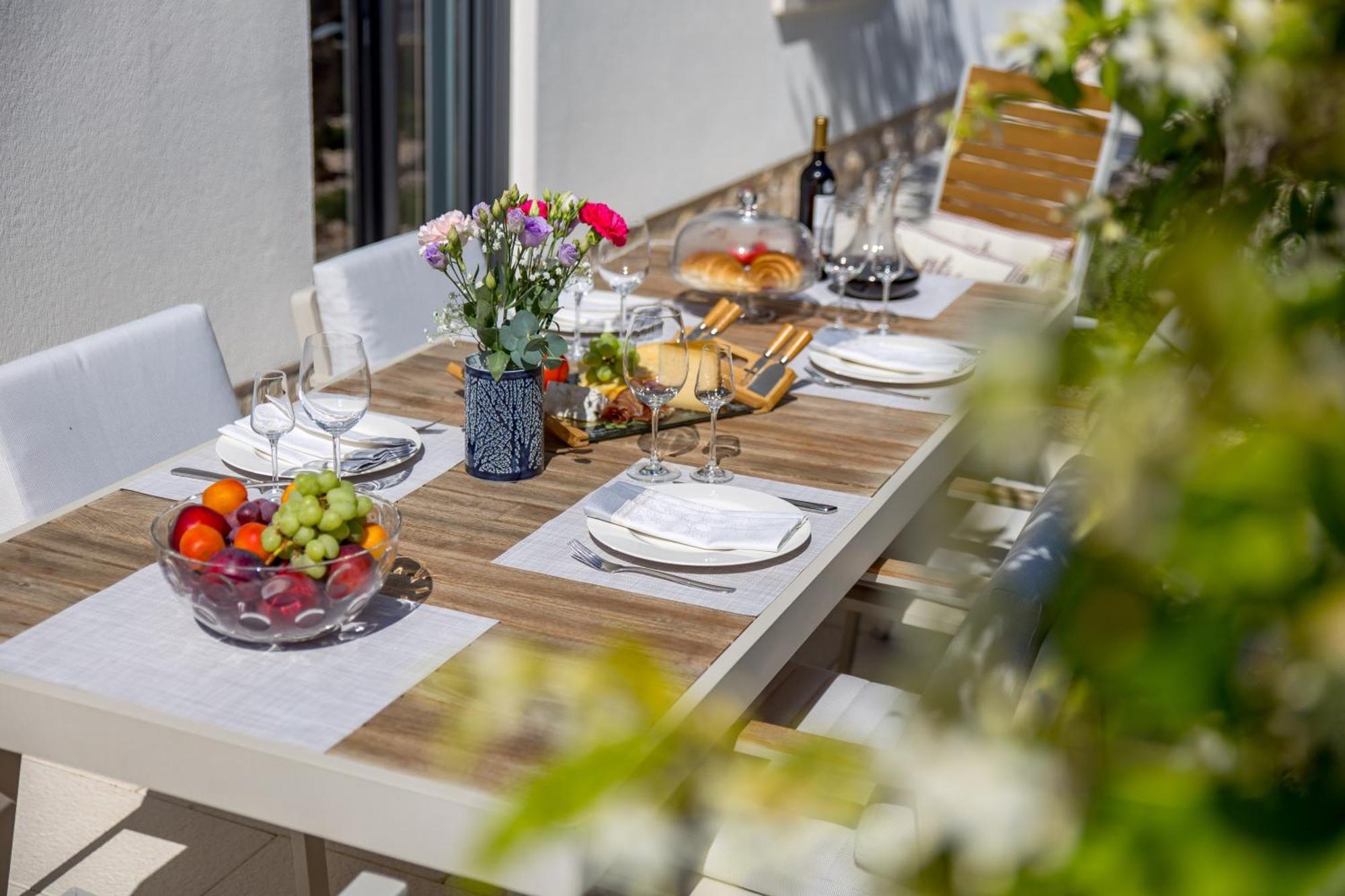 Luxury Apartment Hyperion With Private Pool And Garden Murter Extérieur photo