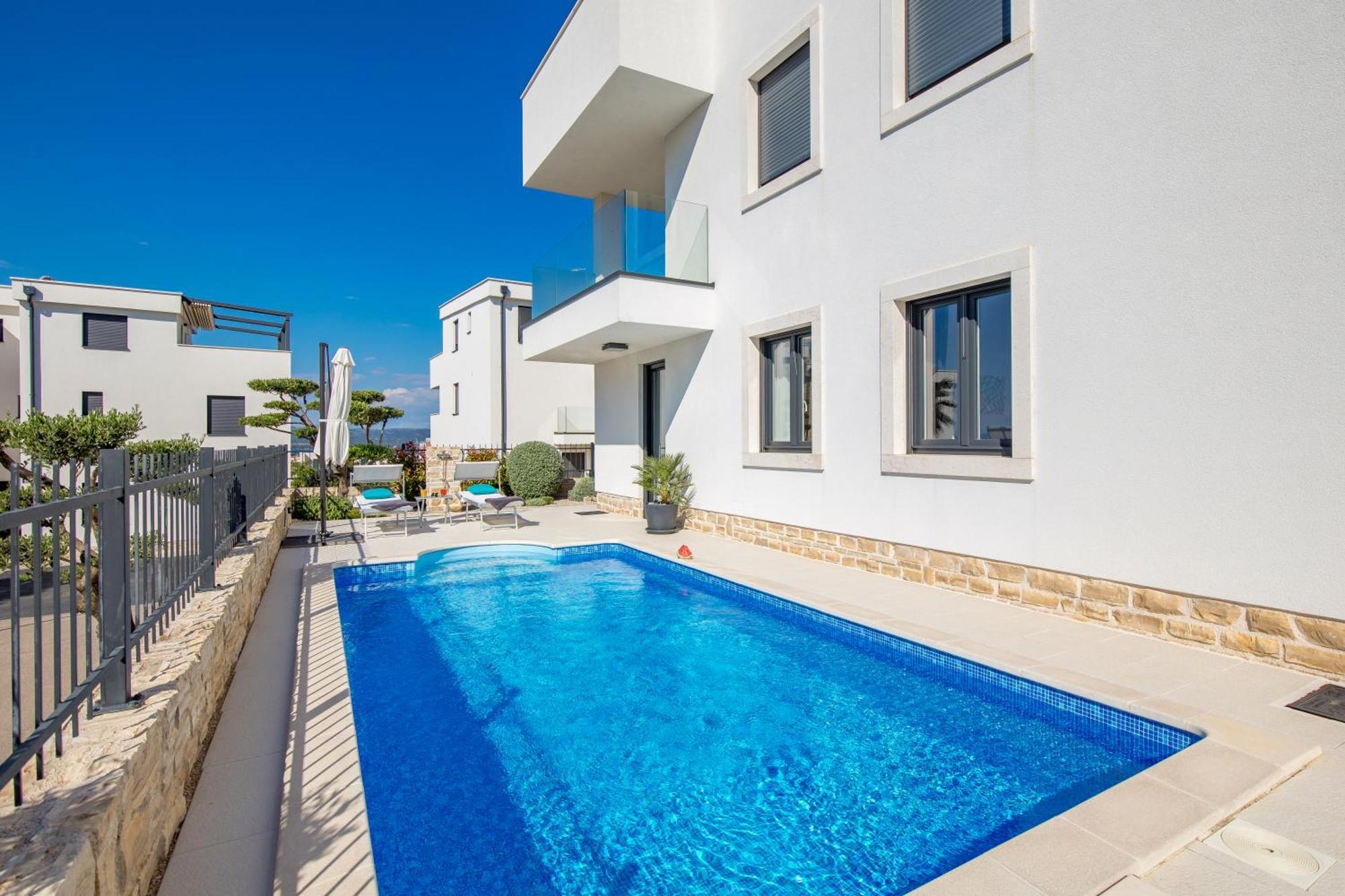 Luxury Apartment Hyperion With Private Pool And Garden Murter Extérieur photo