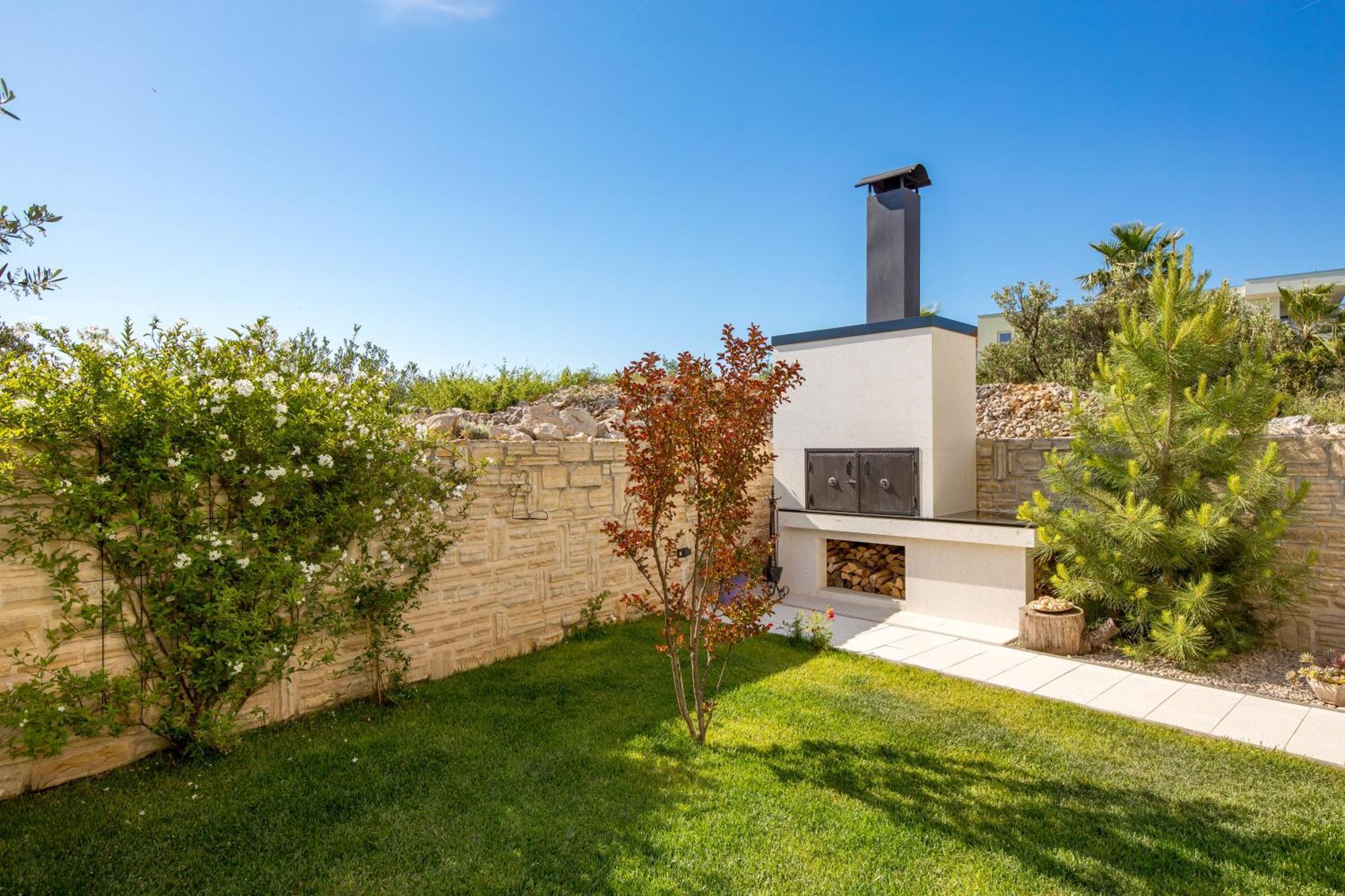 Luxury Apartment Hyperion With Private Pool And Garden Murter Extérieur photo
