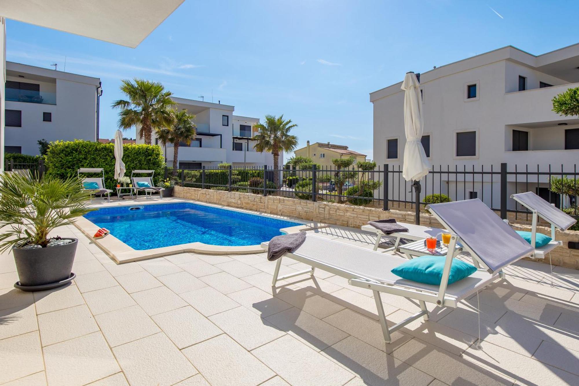 Luxury Apartment Hyperion With Private Pool And Garden Murter Extérieur photo