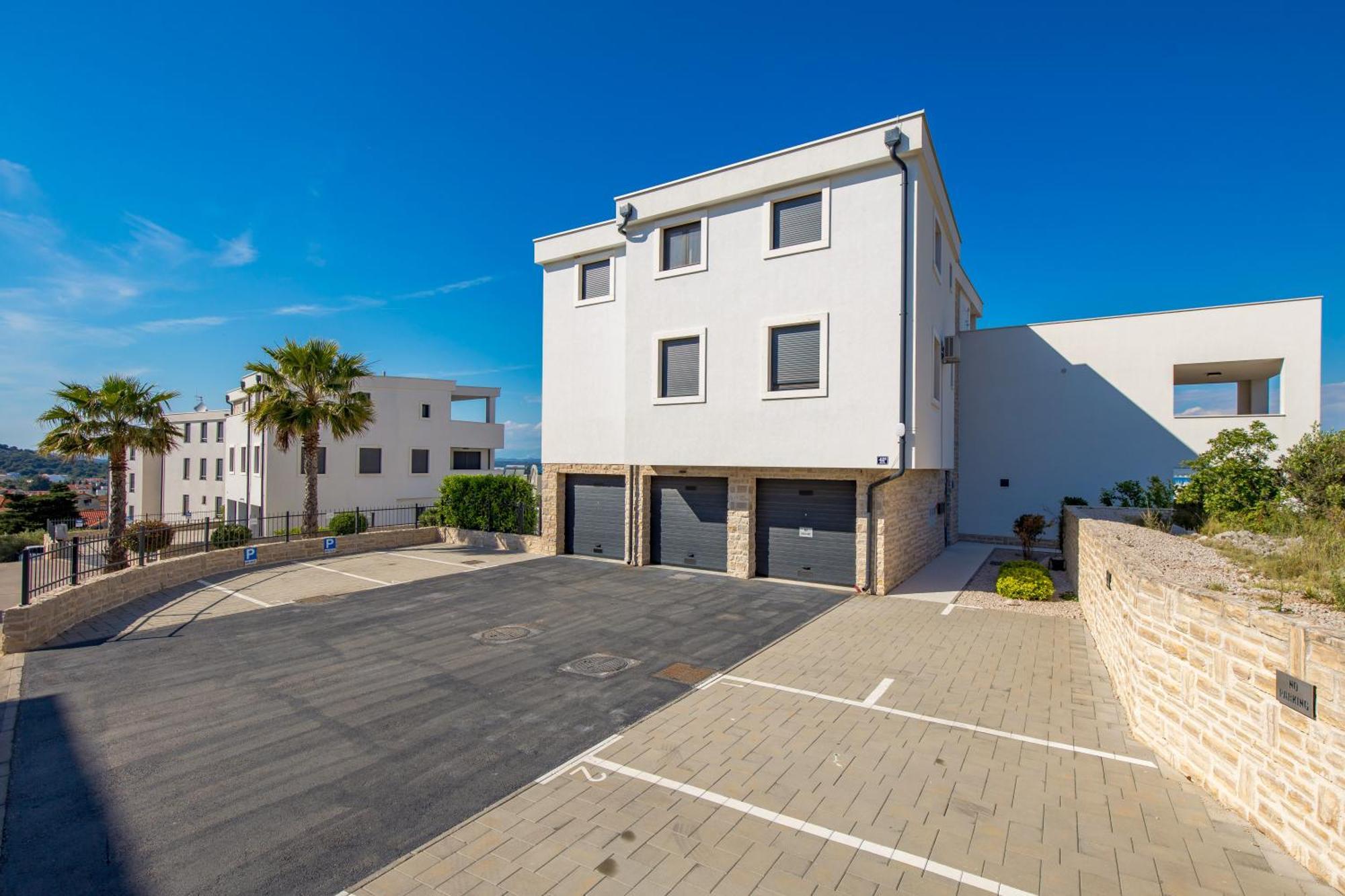 Luxury Apartment Hyperion With Private Pool And Garden Murter Extérieur photo